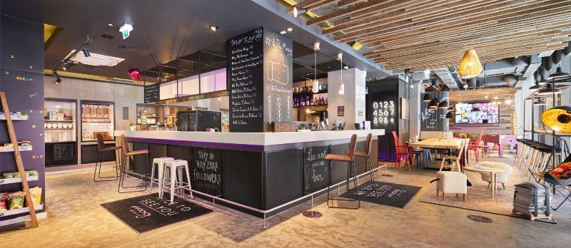 Moxy Old Town