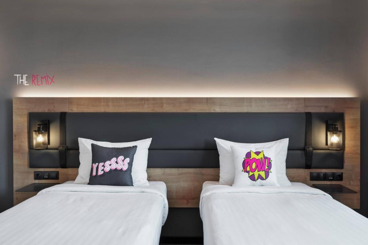Moxy Old Town מלון 3*