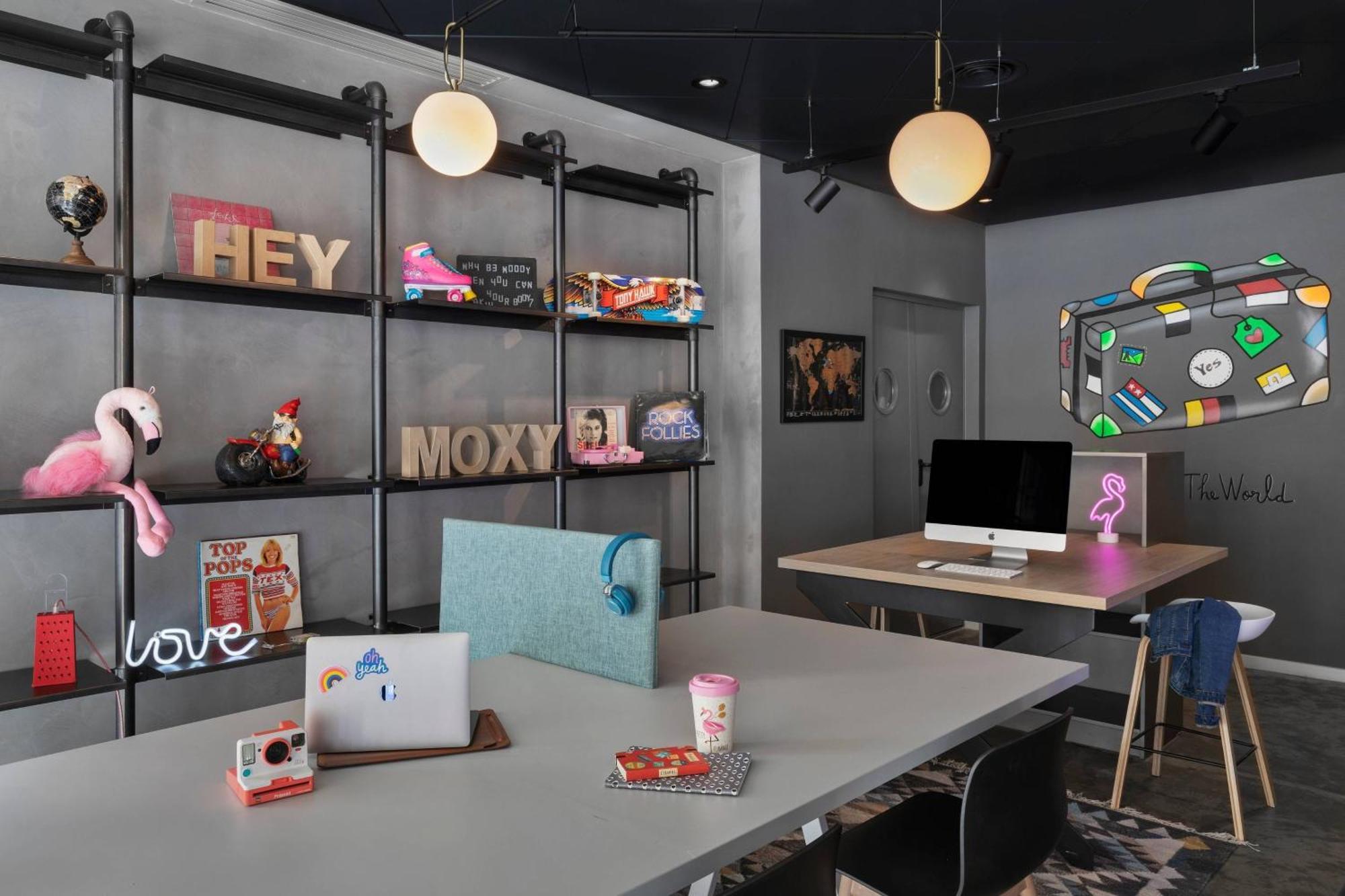 Moxy Old Town